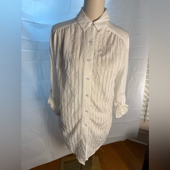 Anthropologie White Blouse Relaxed Fit Button-Down - Picture 1 of 8